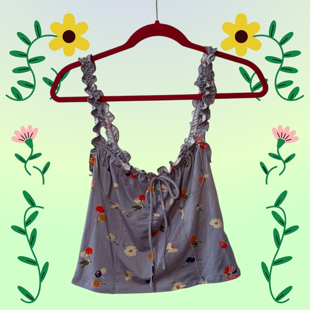 URBAN OUTFITTERS NWT Lavender Floral Crop Tank Top
